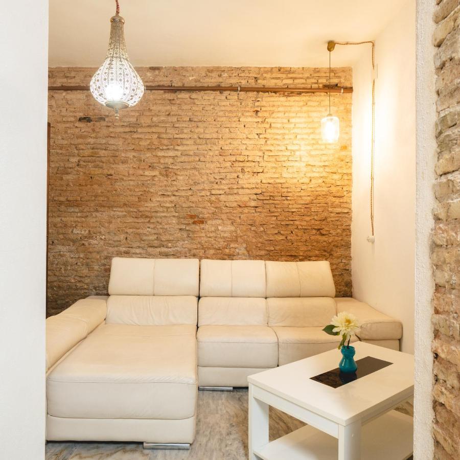 Apartamento In Alameda De Hercules San Lorenzo Sevilla